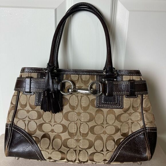 Coach Handbag purse - Picture 1 of 10